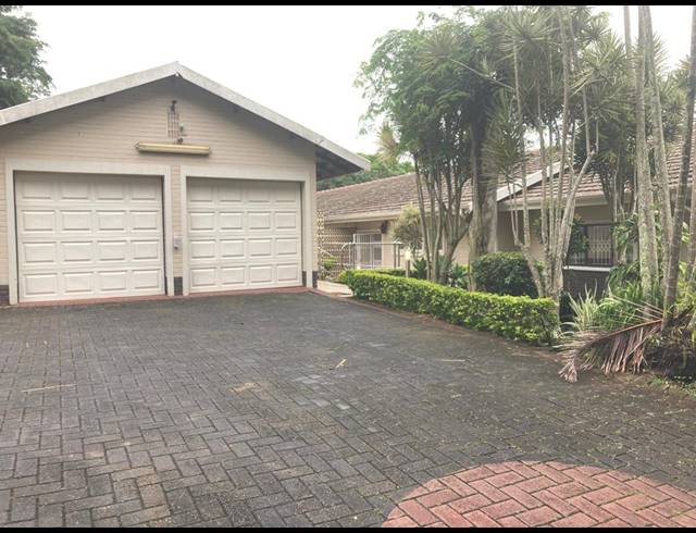 3 BEDROOM HOUSE SOLD IN BEVERLEY HILLS